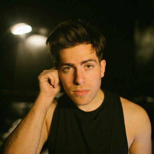 Hoodie Allen